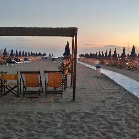 Arsella Lejlighed Viareggio